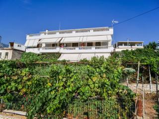 Sea Breeze Rooms - 9