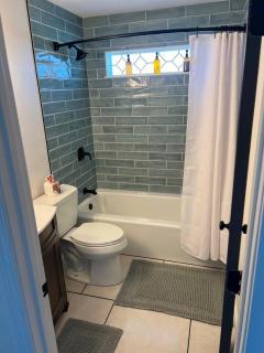 Bungalow in the Buffalo River Basin - 1