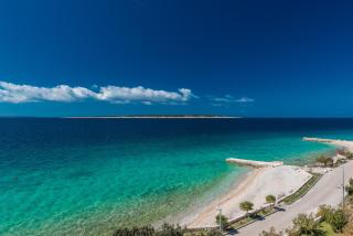 Luxury Mandre Penthouse - 2