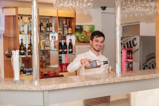 Plus Hotel - Craiova - 1