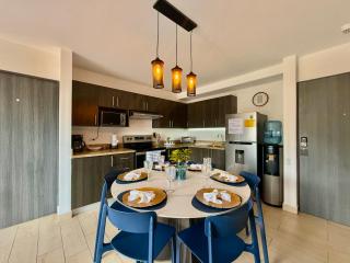 Modern Apt with City View and Pool at Avitat Joy - 3