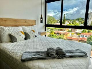 Modern Apt with City View and Pool at Avitat Joy - 1