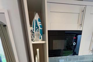 Luxury Studio Apartment- Sleeps 2 -Patio- Parking - 6