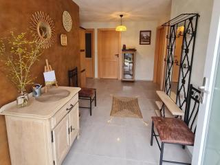 Gîte Rénové avec Terrasse et Parking en Campagne - FR-1-584-397 - 7