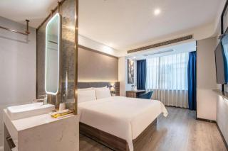 7 Days Inn Yingshang Lanxing Building Materials Market - 2