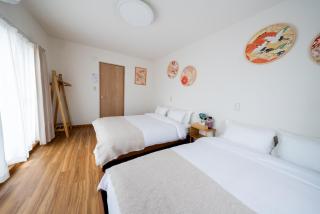 5BR Private Villa 1 Stop from Shibuya 2 Bath & 2 WC Up to 15 Guests - 1