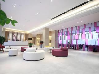 Lavande Hotel·Heyuan Bavaria - 9