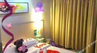 City Comfort Inn Chongqing Shiqiao Plaza Metro Station - 7