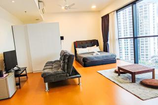 Premium Loft at The Hub SS2 by HCK - 9