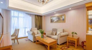 Vienna Hotel Guangdong Zhongshan Caihong Avenue - 4