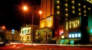 Orchardz Hotel Gajah Mada - Siantan - 2