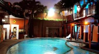 Walk Around Hotel - Angeles - 9