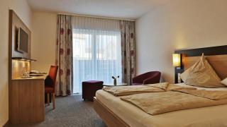 Hotel zum Hirsch - 0
