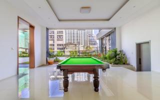 Luxury Skyline Apartment With Infinity Pool Near GTC - 2