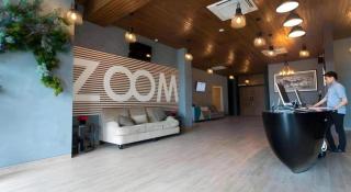 Zoom Dharmahusada Hotel - 5