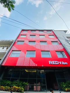 Hotel Redvibe-A Unit of RVS Groups - 1