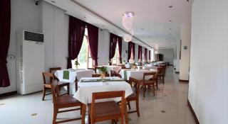 Phonethip Plaza Hotel - 8