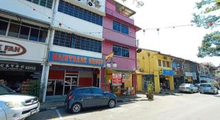 SPOT ON 90119 Bed's Guesthouse - 1