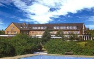 Heidehotel Herrenbrücke - Faßberg - 0