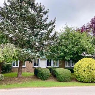 Maison avec Jardin et Parking, Calme, Proche Disneyland Paris 10 min - 2