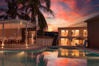 曼晖恒温泳池度假酒店 三亚凤凰机场店 - 0