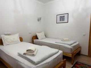 Ulli Oy Boutique Hotel & Terrace - 8