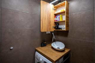 Modern & Minimalistic Apartment - Garage & Balcony - Nivy - 1