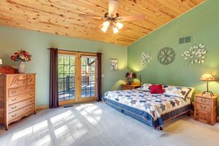 Black Hills Cabin Hot Tub, Game Room and Deck - 1
