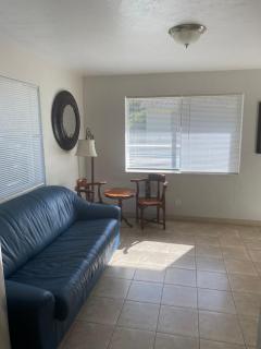 best location, best rates in Delray off the avenue - 8