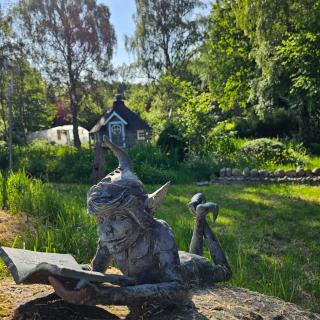 Linsmore Lodges - 1