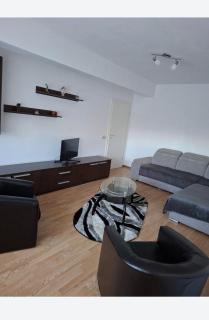 Apartments for rent near Coresi Shopping - 1