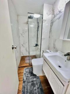 penthouse condo in Azure - near airport - 2