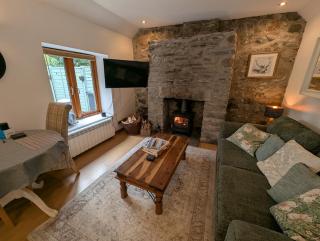 Cosy Highland Cottage - 7