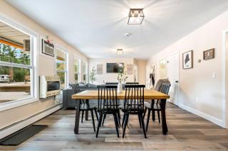 Pleasant River 3 bed | 2 bath, Hot Tub - 8