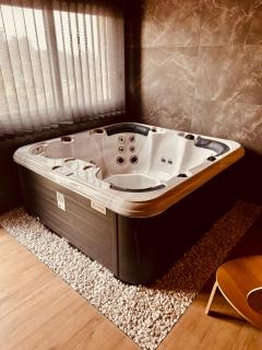 Elorina Home Suite - 3