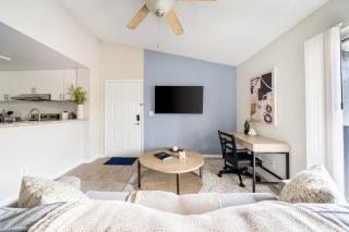 Landing Modern 1BD Gym Tennis Court - 9