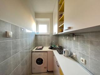 Bright modern downtown studio - 1