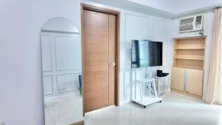 Spacious Family Room Near NAIA Airport - 1