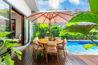 Villa Taj - Luxury 3-bedroom Pool Villa Near Seminyak - 1