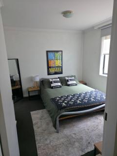 Quiet, Peaceful Northcote Unit - 2