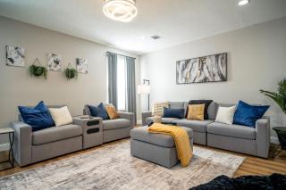 Stylish Oasis Modern Living - 3