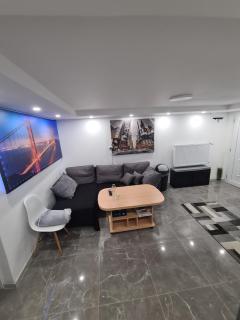 Villa basement Apartment - 7