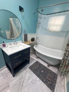 Yellowstone Hideaway - 2