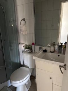 Habitación cerca de Pajarito, Aeropuerto, Clínicas, esc PDI y Carabineros - 7