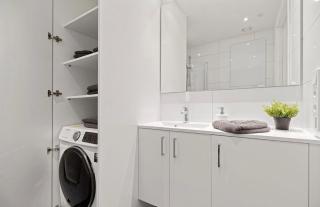 Apartment in a modern area right by the sea! - 2