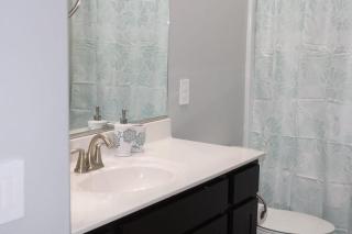 Modern Desert Retreat w AC & Mountain Views - 3