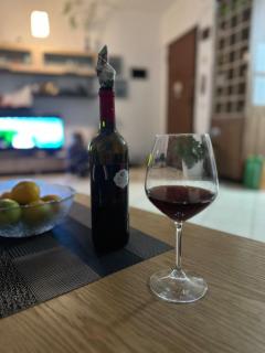 Comfort&Cozy Apartment near Airport & Bus Terminal - 1