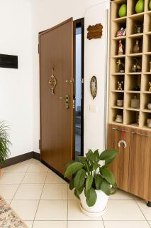 Comfort&Cozy Apartment near Airport & Bus Terminal - 6