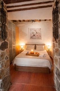 Historic 1905 Charm 3 min to Postiguet Beach - 5