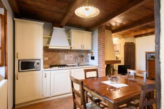 Il Borgo Dei Corsi - Charming Holiday Apartments - Ortignano Raggiolo - 2